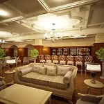 Crystal Palace Luxury & 리조트 시데