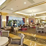 Crystal Palace Luxury &
