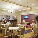 Crystal Palace Luxury & 리조트