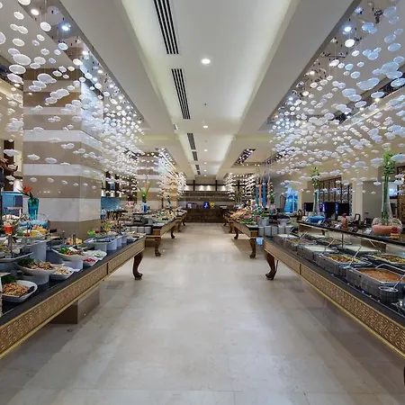 Complex Crystal Palace Luxury & Side