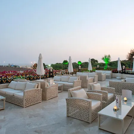Crystal Palace Luxury & Курортный комплекс 5*