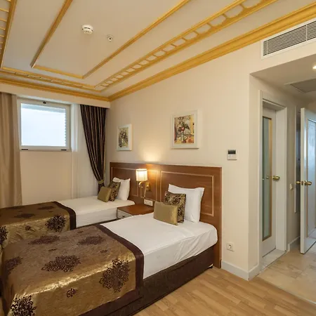 Semesteranläggning (resort) Crystal Palace Luxury & Side