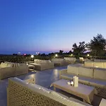Crystal Palace Luxury & Side