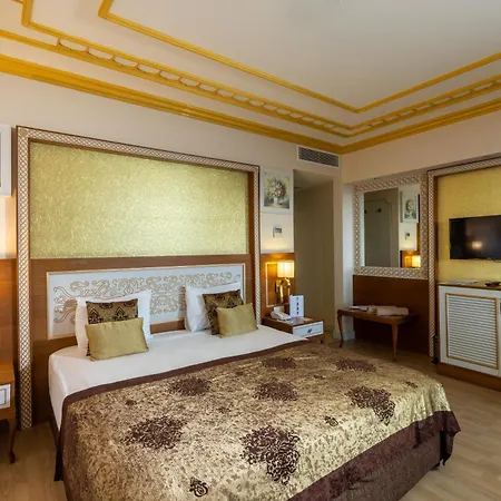 Crystal Palace Luxury & 5* Сиде