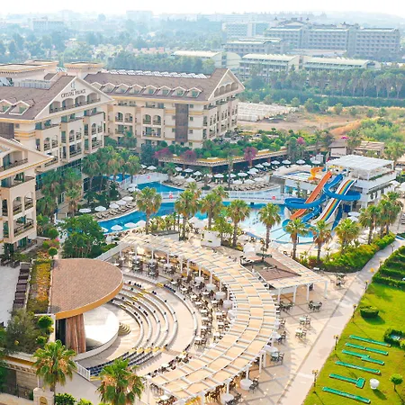 Курортный комплекс Crystal Palace Luxury &