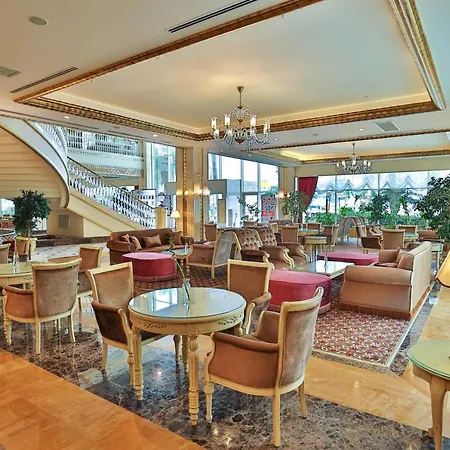 Crystal Palace Luxury & 5* סייד