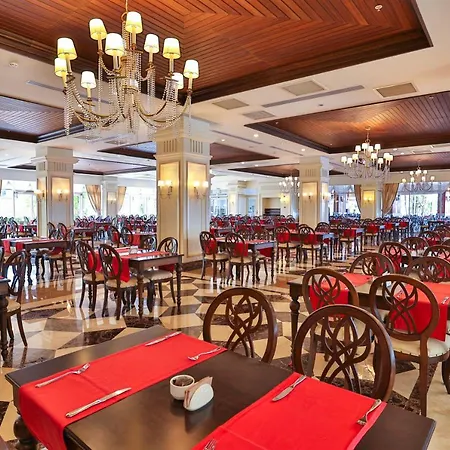 Crystal Palace Luxury & 5* סייד