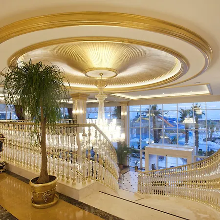 Crystal Palace Luxury & אתר נופש סייד