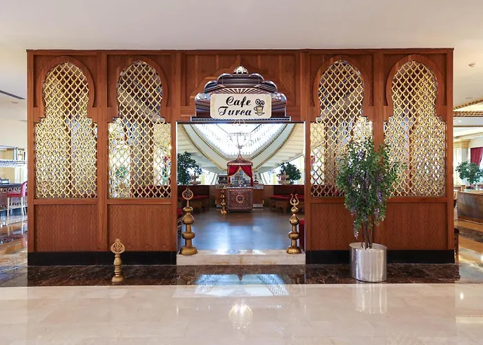 Resort Crystal Palace Luxury & Side