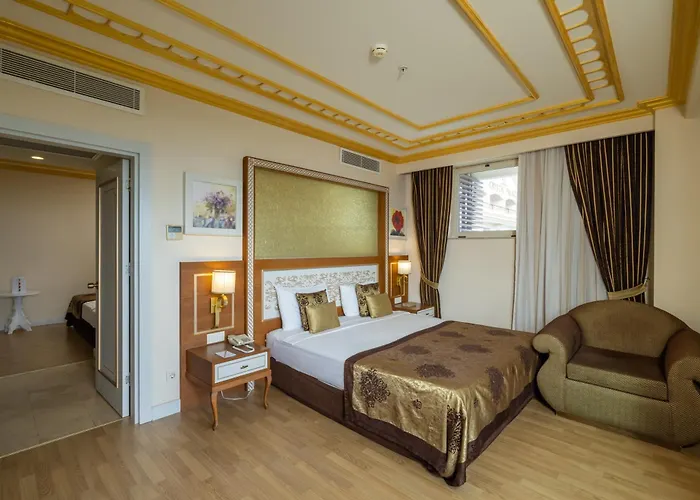 Resort Crystal Palace Luxury & 5*