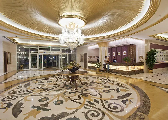 Resort Crystal Palace Luxury & Side