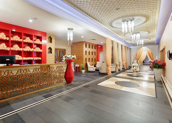 Crystal Palace Luxury & Resort