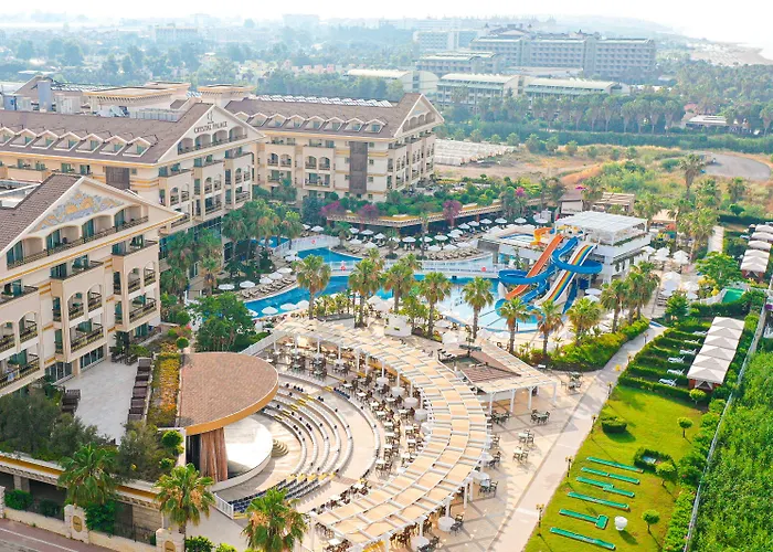 Resort Crystal Palace Luxury &