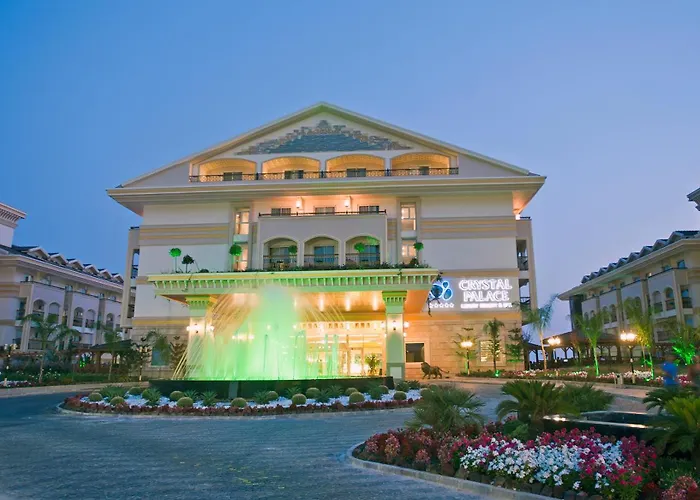 Crystal Palace Luxury & 5* Side