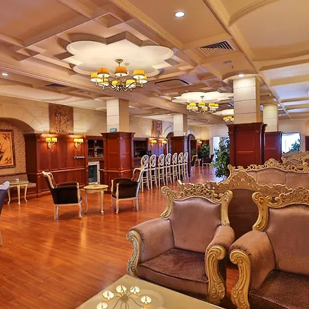 Crystal Palace Luxury &